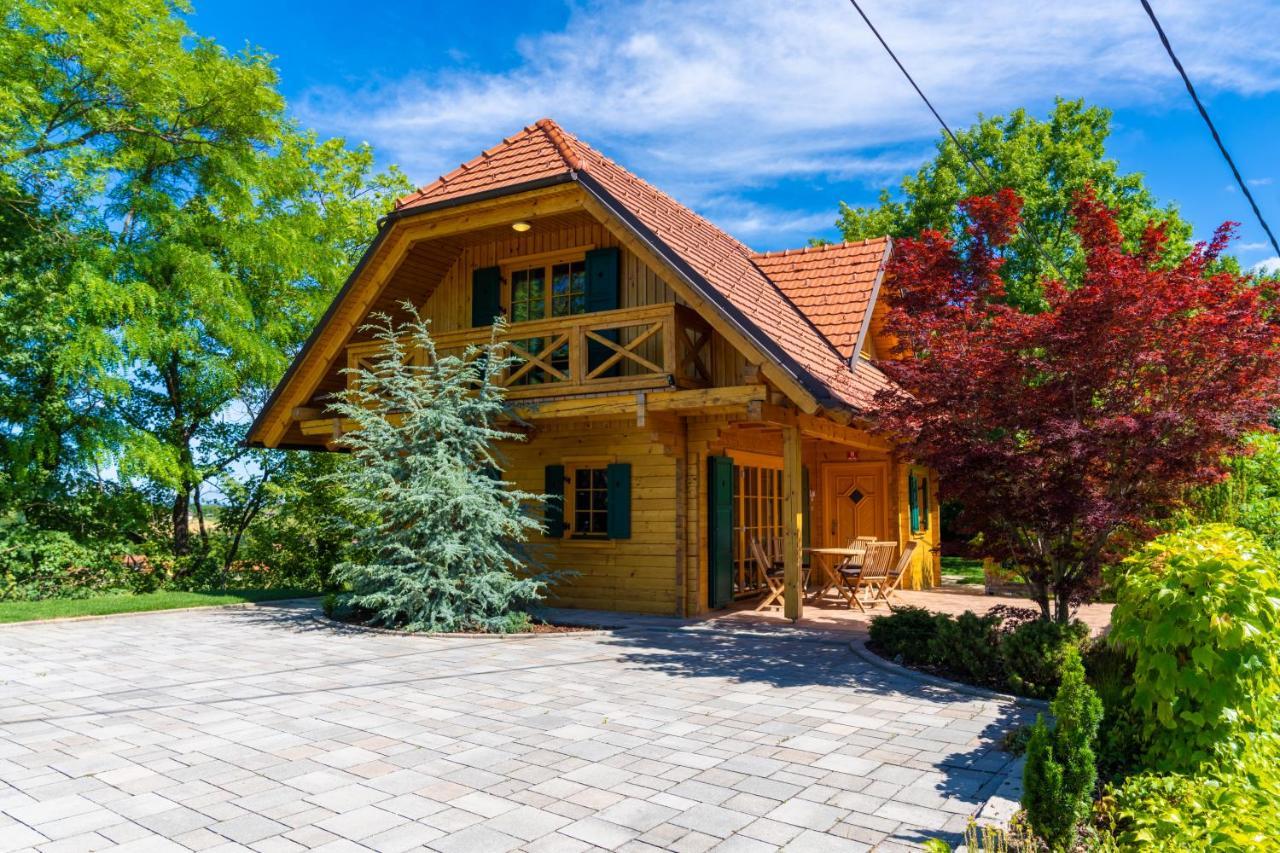 Chalet Haloze Pristava Buitenkant foto