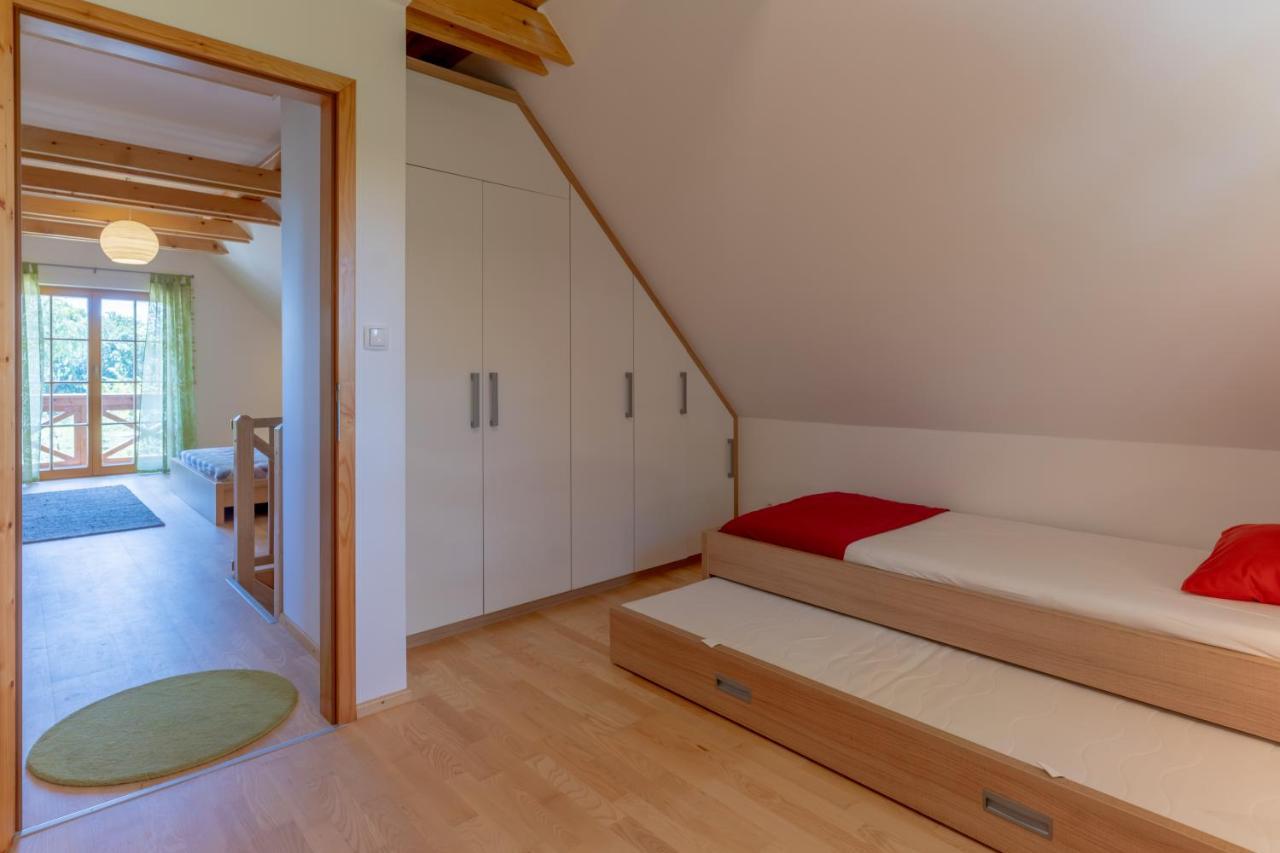 Chalet Haloze Pristava Buitenkant foto